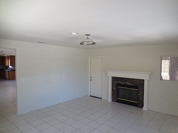 3rd image of 2037 Denton Ave