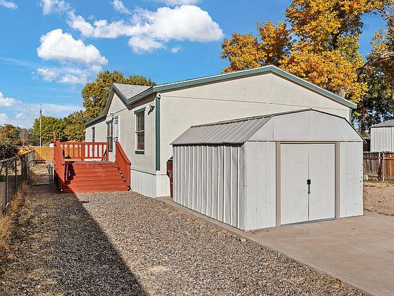 2nd image of 105 Orchard Pl