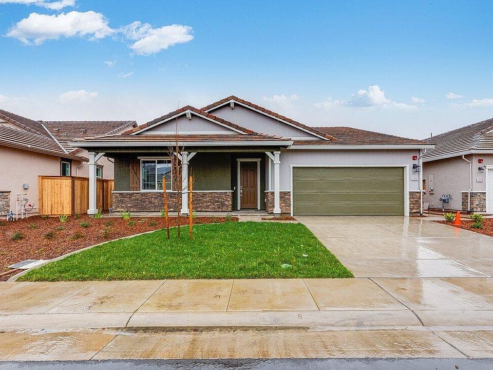 1st image of 1591 Red Lake Way