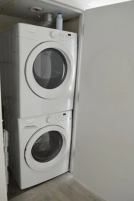 Rented by Nooklyn NYC LLC | media 24