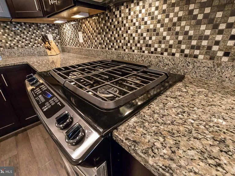 2203 Richmond Hwy #101 — Photo 8