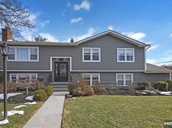 91 Greta Pl, Emerson, NJ 07630