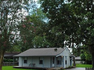 708 S Gray Ave, West Columbia, TX 77486