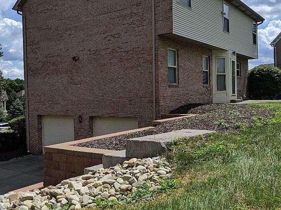 4th image of 320 Pine Valley Dr