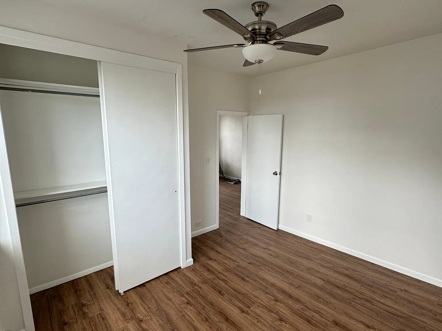 2 bed, 600 sqft, $2,200 — Photo 4