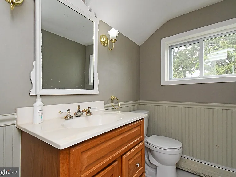559 General Muhlenberg Rd — Photo 34