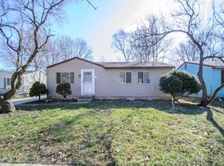 6 Metroview Ct, Ann Arbor, MI 48108