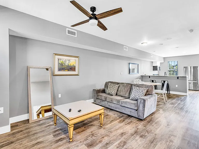 112 E Orchard Loop — Photo 15