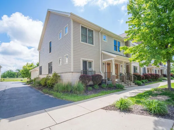 739 Shore LANE, West Bend, WI 53090