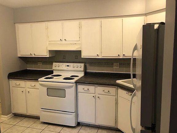 3rd image of 2650 Brookwood Way Dr APT 119