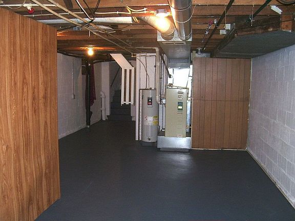 5th image of 84 Oil St
