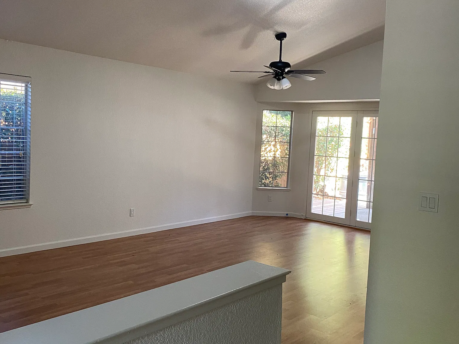 3 bed, 1490 sqft, $2,650 — Photo 2