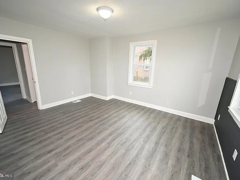 2952 Sollers Point Rd #B — Photo 10