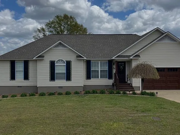 66 Rachael Ln, Hokes Bluff, AL 35903
