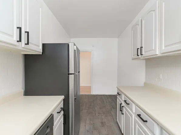 110-07 73rd Road image 6 of 12