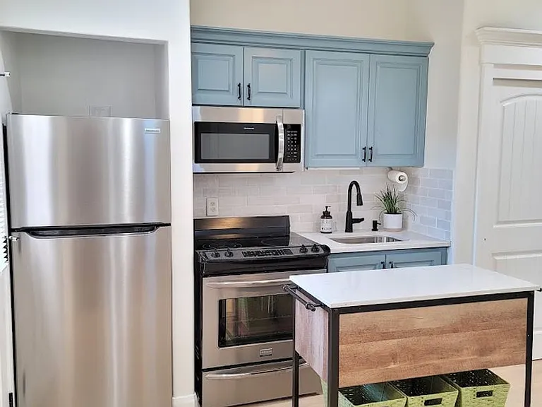255 S 1150 W — Photo 4