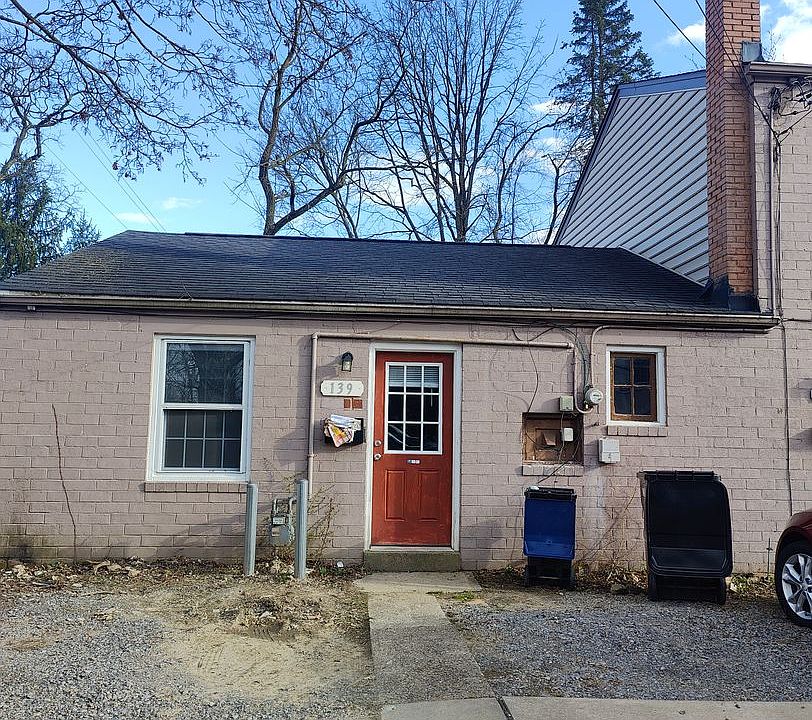 1st image of 133-139 Delaware Dr