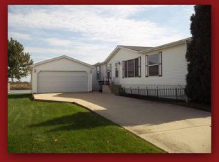 439 Lilac Ln, Matteson, IL 60443