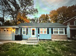 127 Bluff St, Beloit, WI 53511