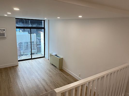 4th image of 85 10th St #K