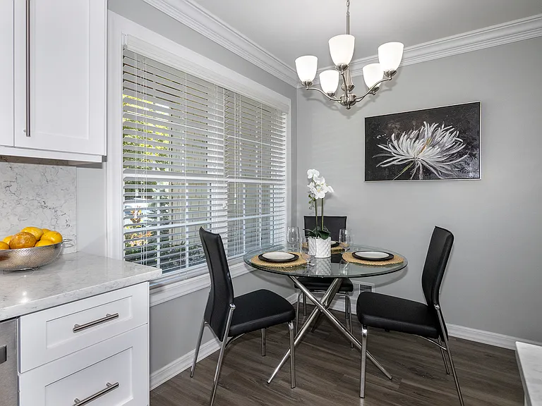 Fairfield Townhouses at Holbrook — Photo 4