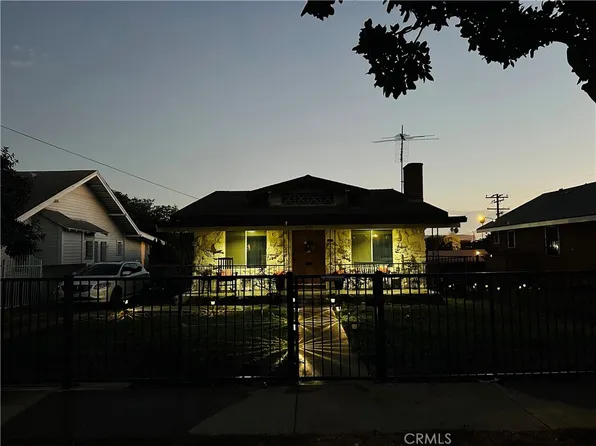 236 W 127th St, Los Angeles, CA 90061