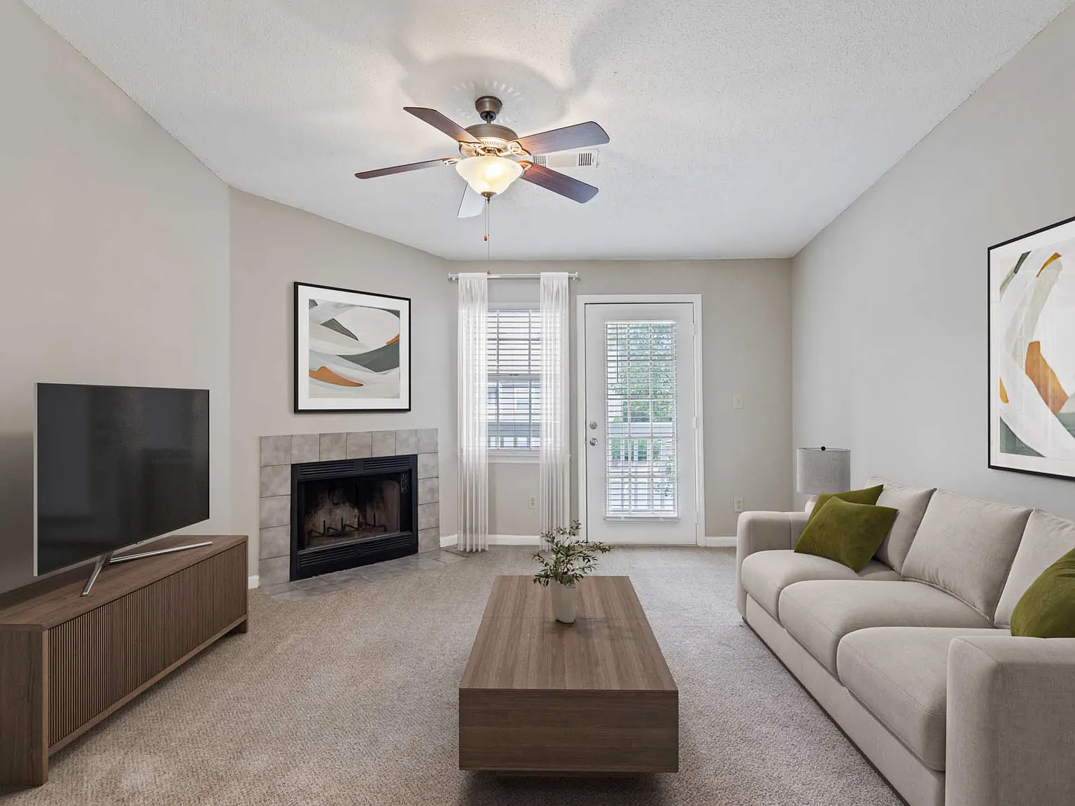 Villages at Spring Hill Apartments — Photo 1