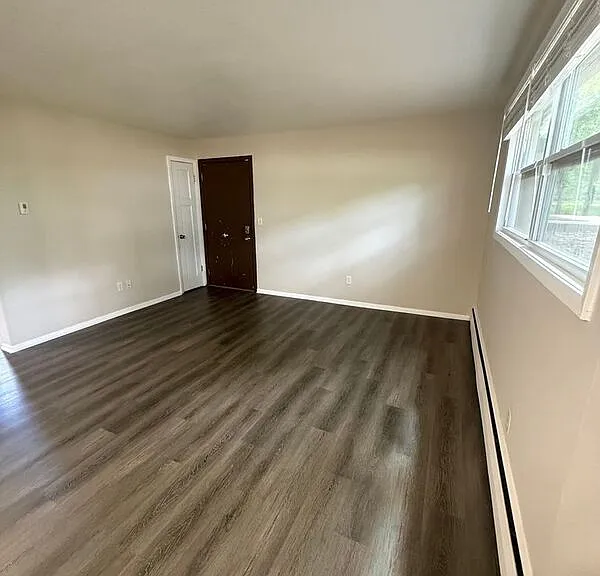 4200 Lakebreeze Ave N #1 — Photo 5