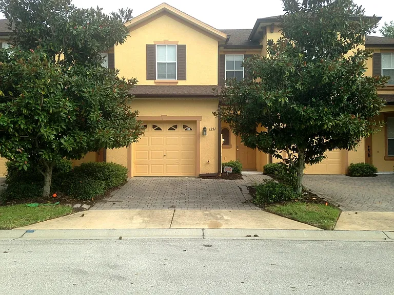 1251 Long Oak Way — Photo 2