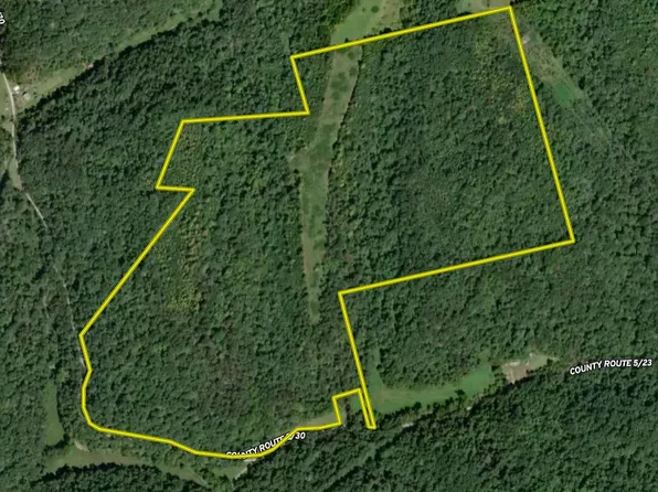 1802 Devault Rd, Leon, WV 25123