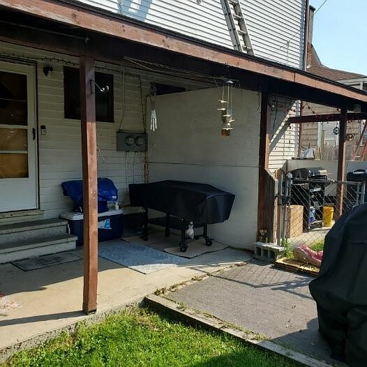 2nd image of 457-459 Mount Zoar St
