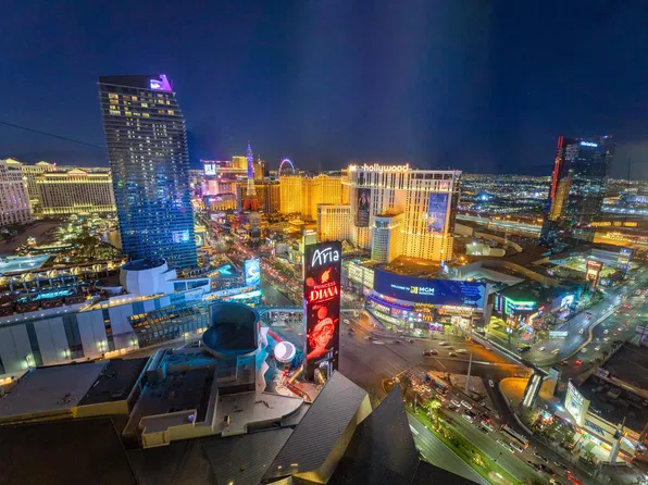 3722 S Las Vegas Blvd #3305, Las Vegas, NV 89158