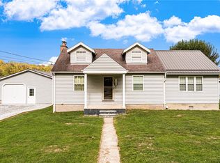 18 Walnut St, Clarksville, PA