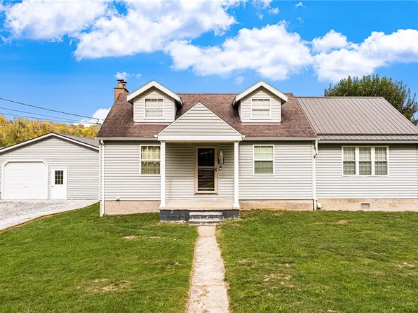 18 Walnut St, Clarksville, PA 15322