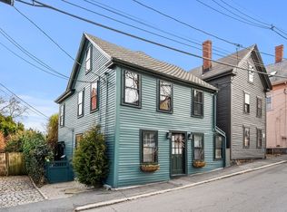 6 Washington St #1, Marblehead, MA 01945