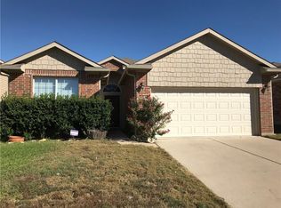 928 Rio Bravo Dr, Haslet, TX 76052