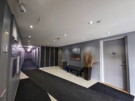 Bradford Apartments - 14 Davey Blvd