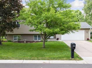 13688 94th Ave N, Maple Grove, MN 55369