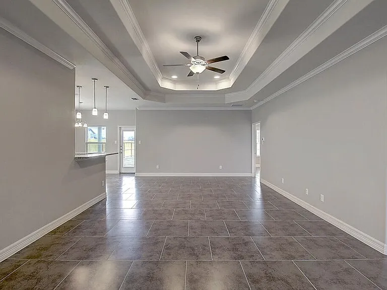 7530 Sable Creek Dr — Photo 8