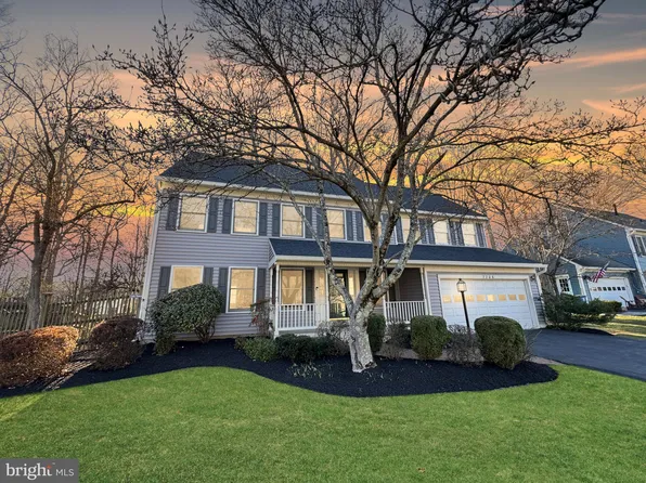 7206 Dogue Forest Ct, Alexandria, VA 22315