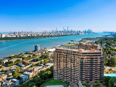 100 Carlyle Dr #15G, Cliffside Park, NJ, 07010