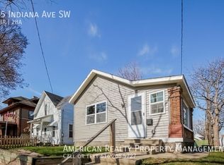 15 Indiana Ave SW, Grand Rapids, MI 49504
