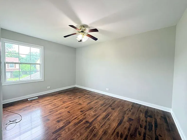 229 Juniper Ln — Photo 4
