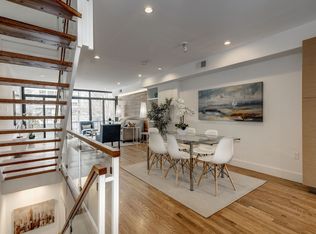 212 M St SW, Washington, DC 20024