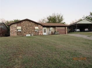 26 N Crown Point, Pauls Valley, OK 73075