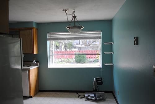 4th image of 515 N Lyle Ave