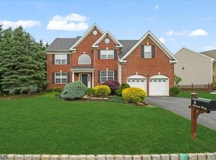 6 Allison Way, Princeton, NJ 08540