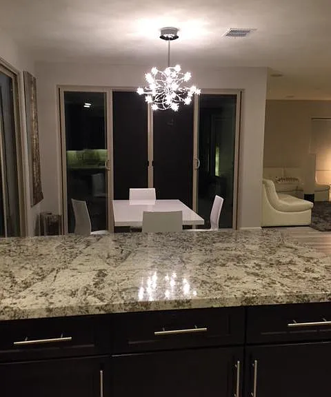 4649 E Daley Ln — Photo 14