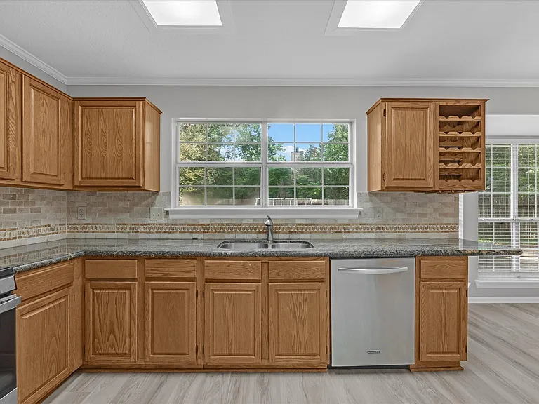 4241 Mountain Peak Way — Photo 13