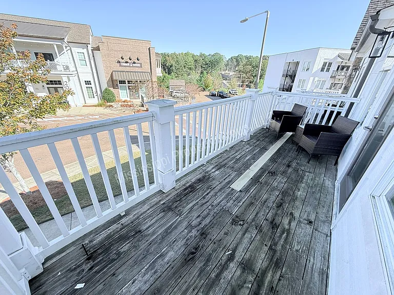 209 Town Center Dr — Photo 22